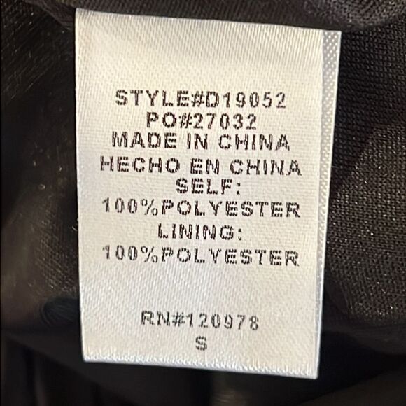 NWT entro Dramatic Black with Red Floral Print Mini Dress - Size Small - Picture 16 of 16